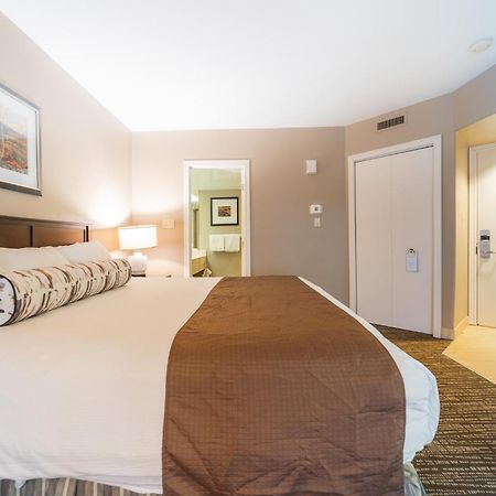 Horseshoe Valley Suites - The Azure Shanty Bay Екстериор снимка