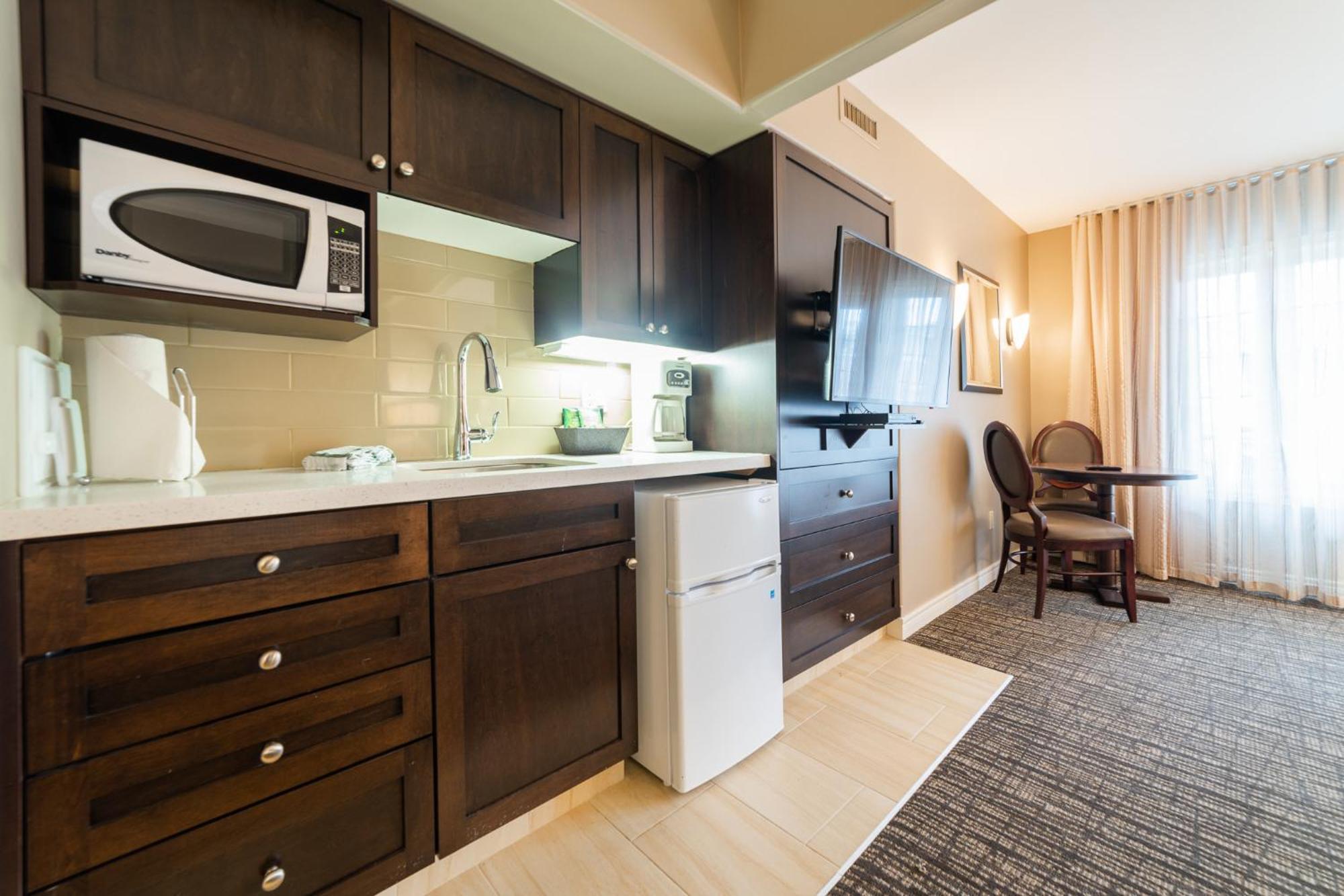Horseshoe Valley Suites - The Azure Shanty Bay Екстериор снимка