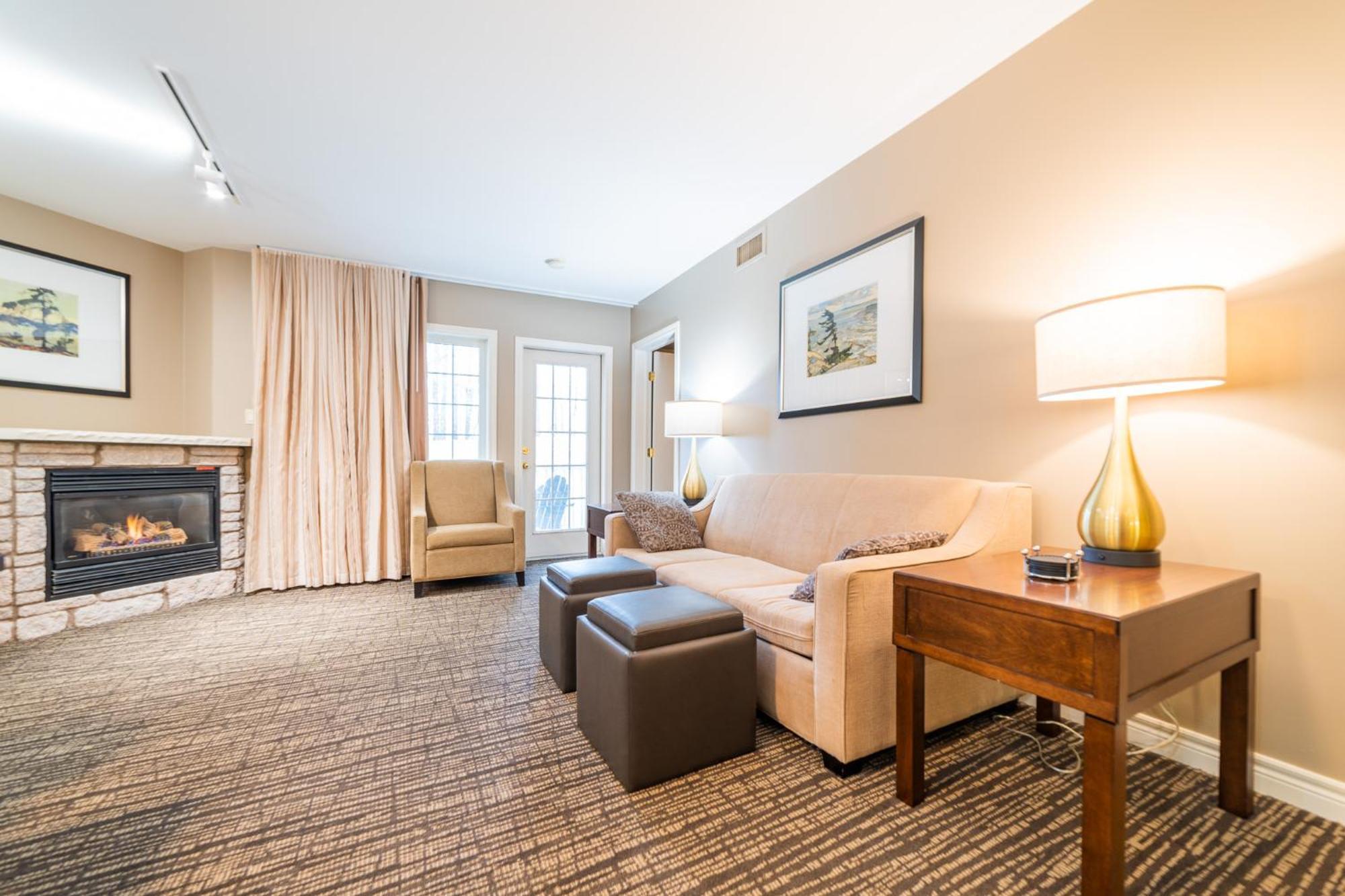 Horseshoe Valley Suites - The Azure Shanty Bay Екстериор снимка
